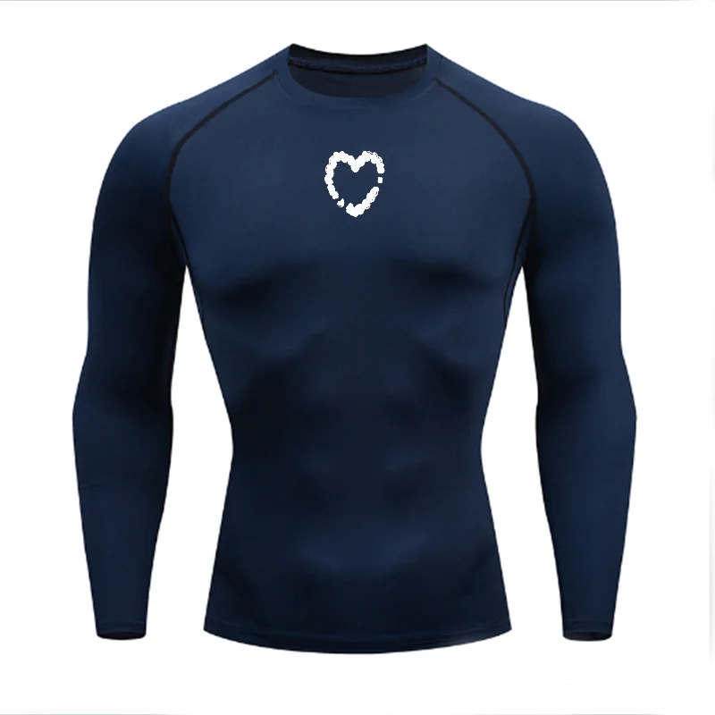 Women's Quick Dry Heart Shaped Sports T-shirt, Whimsical Cloud/Smoke Puffy White Pattern with Dotted Edge on Black Background